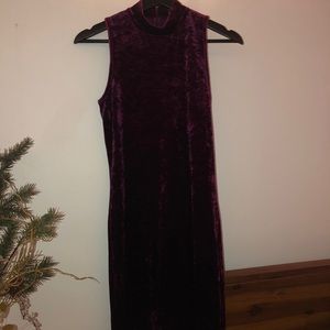 Burgundy velvet skin tight dress